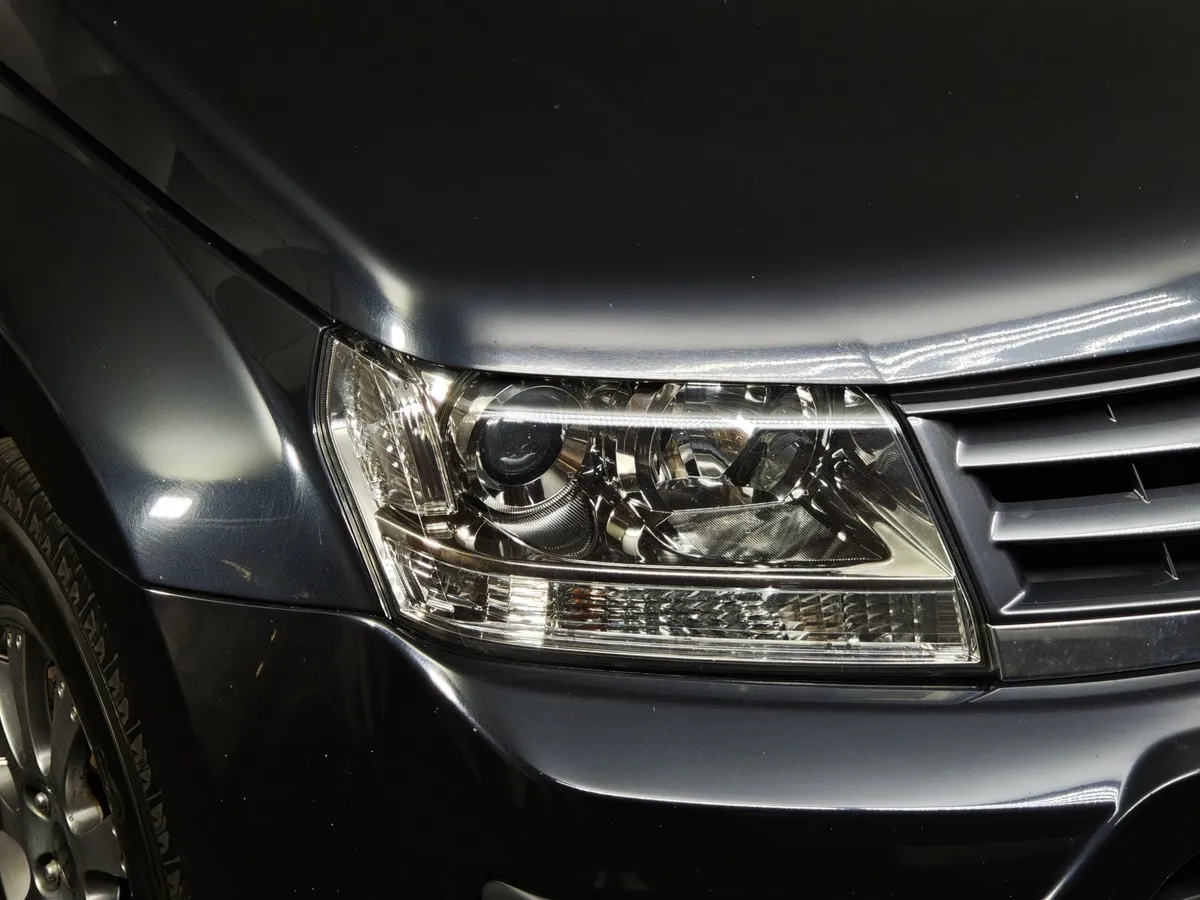 Suzuki Grand Vitara 2.0 AT AWD (140 л.с.) Черный в АВИЛОН. Слайд №10