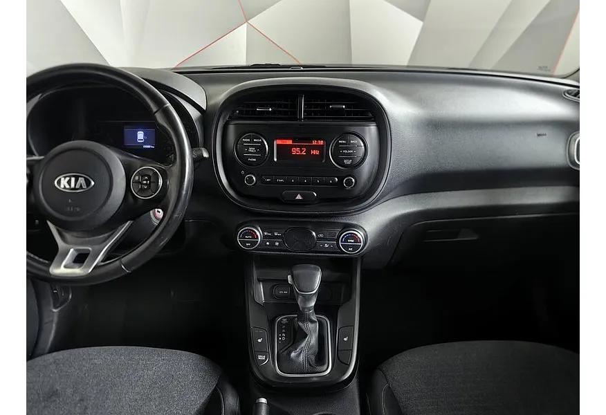 Kia Soul 1.6 MPI AT (123 л.с.) Comfort Серебристый в АВИЛОН. Слайд №14