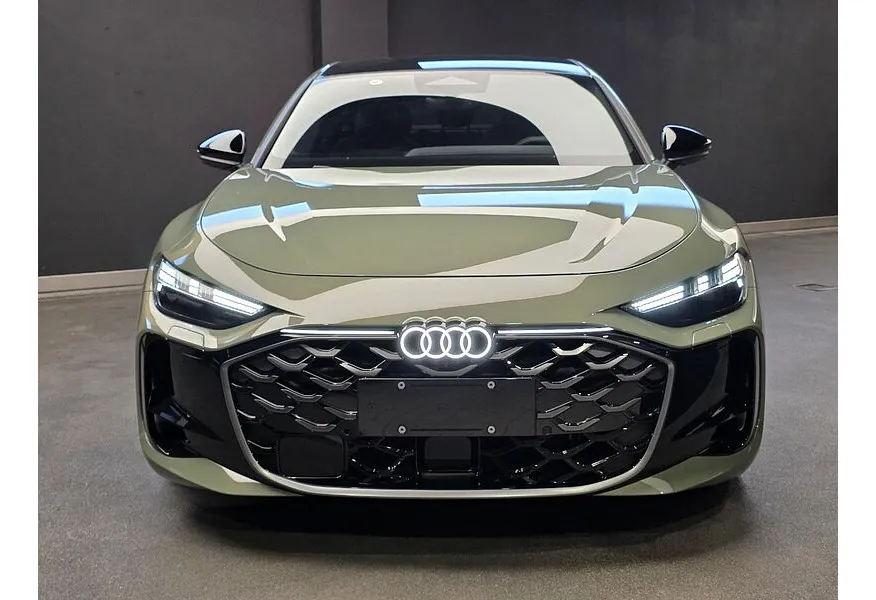 Audi A5 2.0 40 TFSI S-tronic quattro (204 л.с.) Зеленый в АВИЛОН. Слайд №2