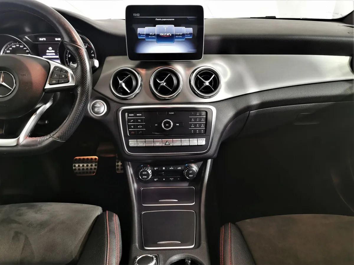 Mercedes-Benz GLA 250 7G-DCT 4MATIC (211 л.с.) Особая серия Синий в АВИЛОН. Слайд №14
