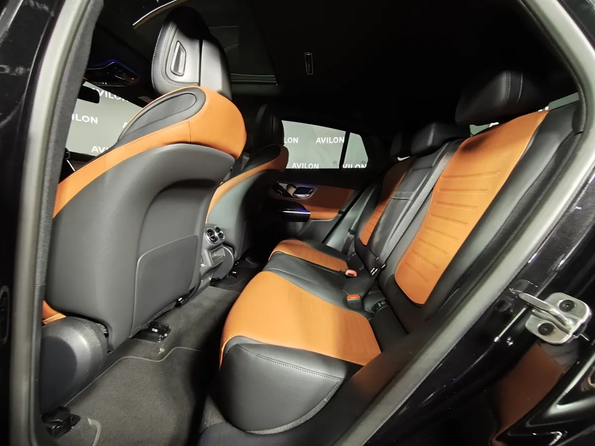 Mercedes-Benz GLC Купе 260 9G-TRONIC 4MATIC (204 л.с.) Черный в АВИЛОН. Слайд №7