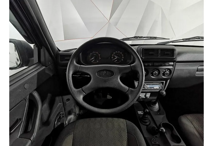 ВАЗ (Lada) 4x4 1.7 MT 8 кл. (83 л.с.) Зеленый в АВИЛОН. Слайд №18