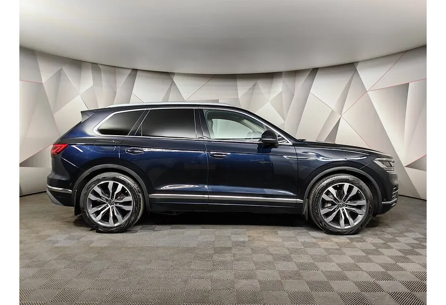 Volkswagen Touareg 3.0 V6 TDI Tiptronic 4Motion (249 л.с.) Exclusive Черный в АВИЛОН. Слайд №6