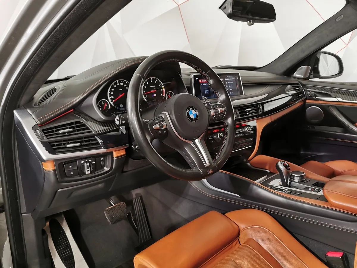 BMW X6 M 4.4 xDrive Steptronic (575 л.с.) Серый в АВИЛОН. Слайд №11