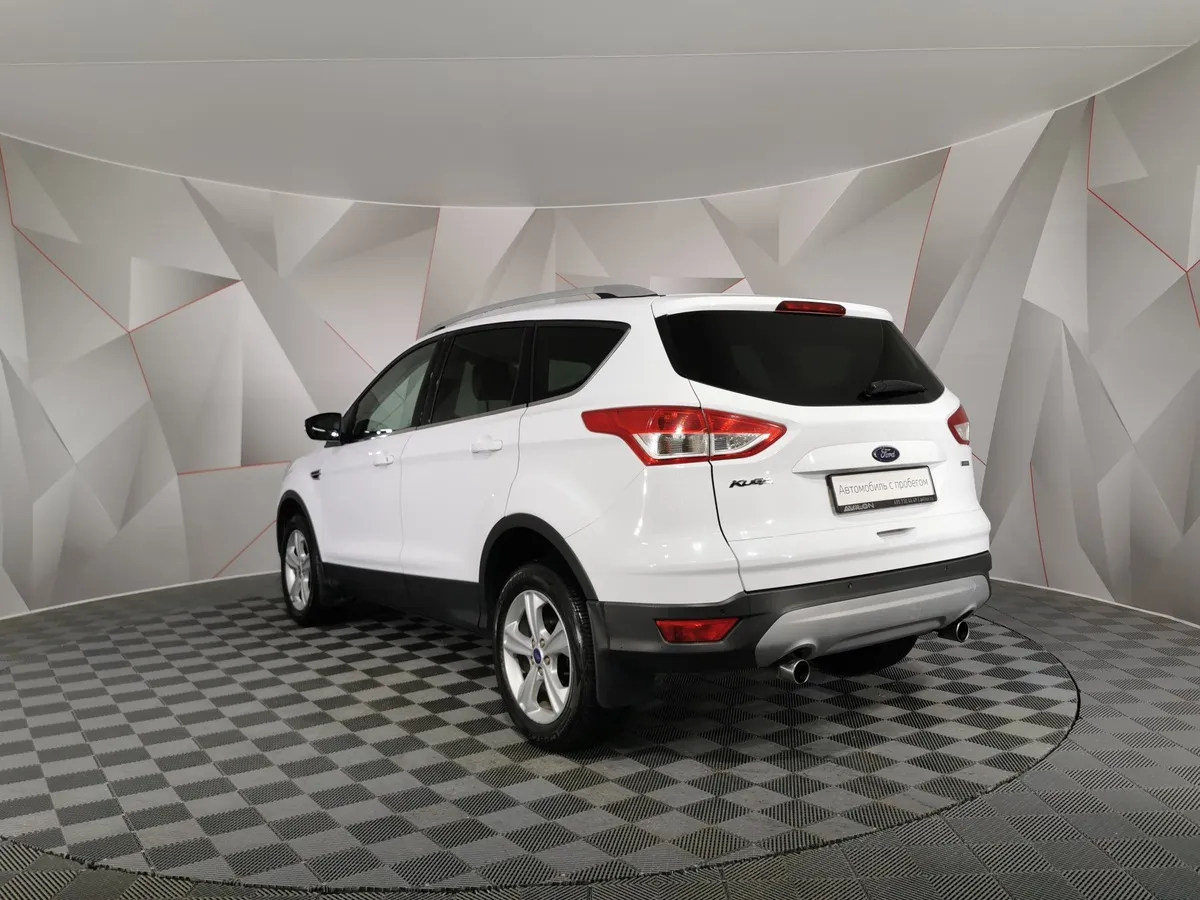 Ford Kuga 1.6 EcoBoost AT AWD (150 л.с.) Titanium Белый в АВИЛОН. Слайд №4