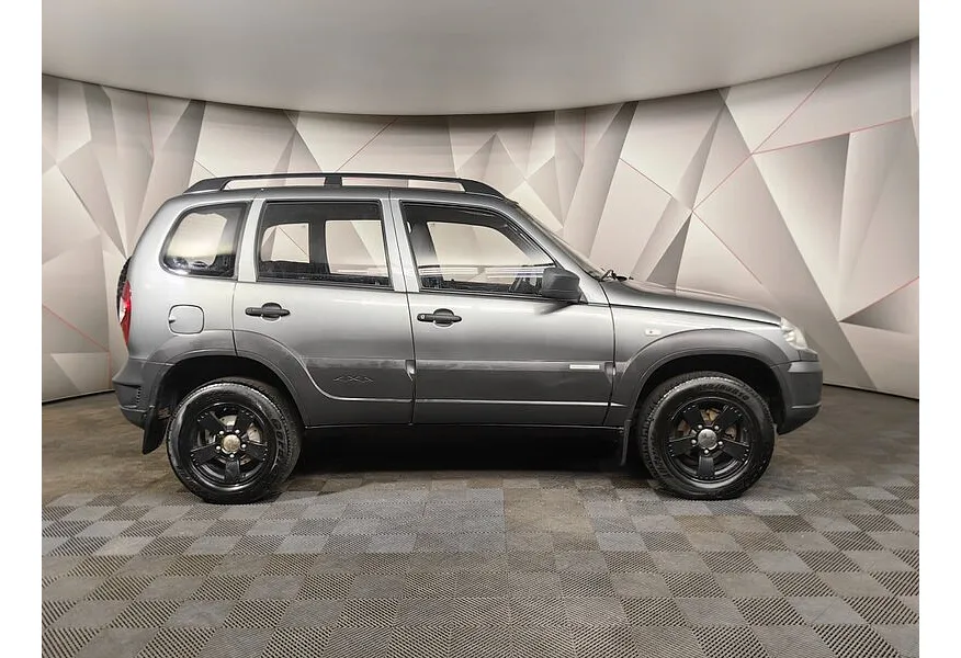 LIVE. Слайд №4