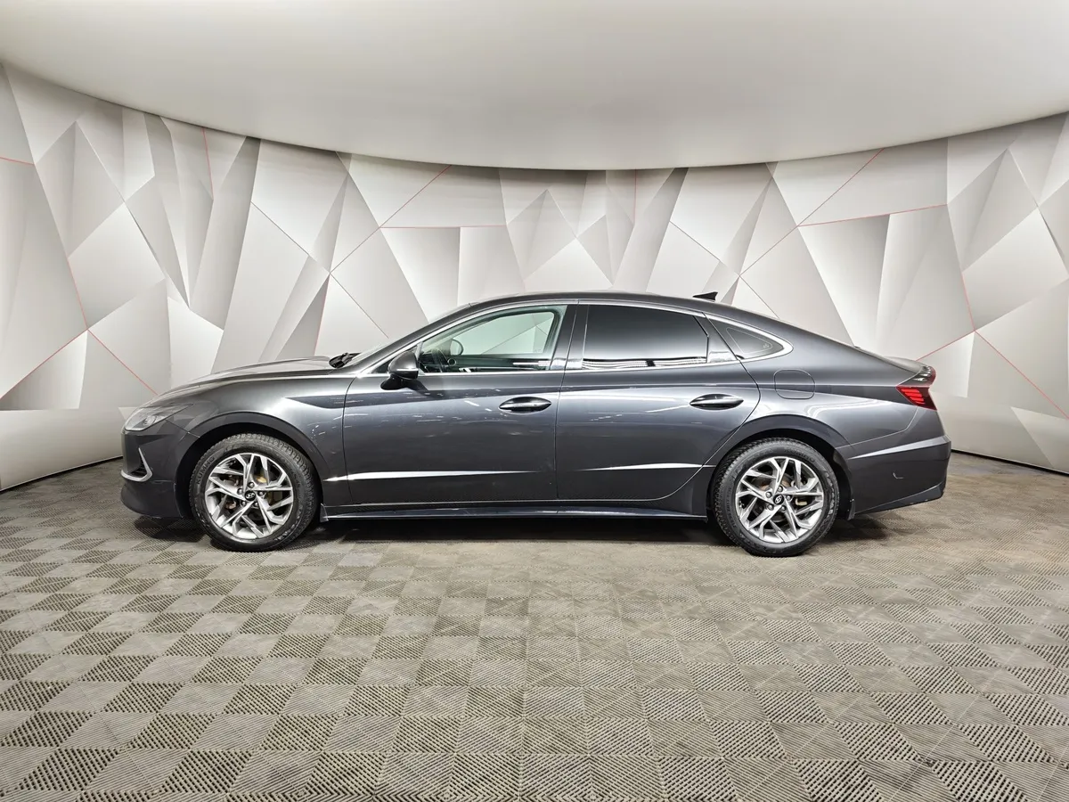 Hyundai Sonata 2.0 MPI (150 л.с.) Style Серый в АВИЛОН. Слайд №5