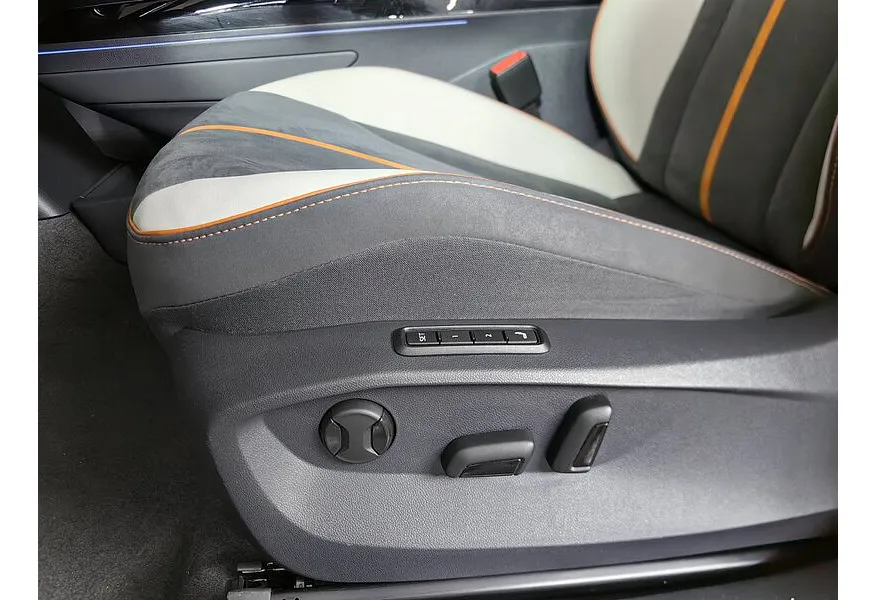 Volkswagen ID.6 AT (313 л.с.) Prime Белый в АВИЛОН. Слайд №21