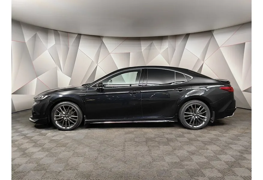 Toyota Camry 2.5 AT (200 л.с.) Luxury Черный в АВИЛОН. Слайд №5