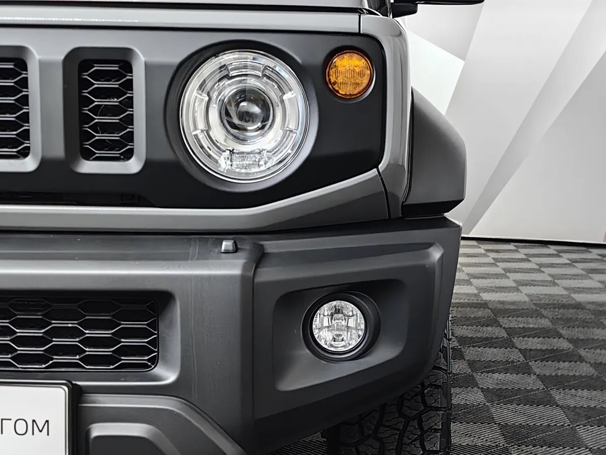 Suzuki Jimny 1.5 AT AWD (102 л.с.) GLX Серый в АВИЛОН. Слайд №10