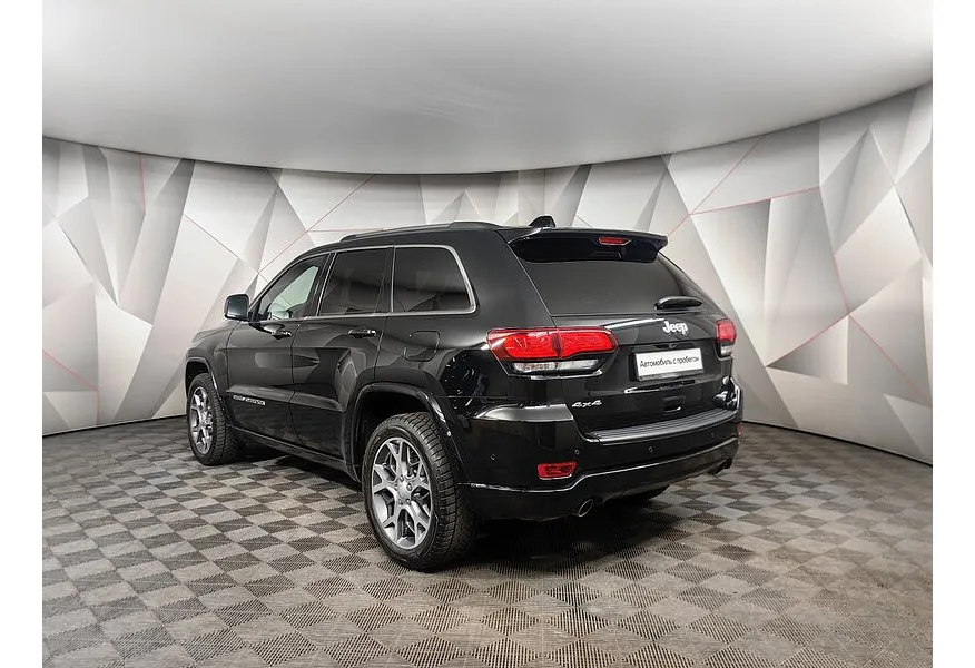 Jeep Grand Cherokee 3.0 AT AWD (238 л.с.) Overland Черный в АВИЛОН. Слайд №4