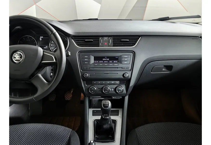 АВИЛОН - Skoda Octavia 1.4 TSI MT (150 л.с.) Hockey Edition Белый - slide 10