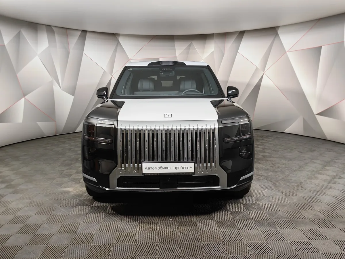 Zeekr 9X 2.0h AT 4WD (1177 л.с.) Ultra Черный в АВИЛОН. Слайд №7