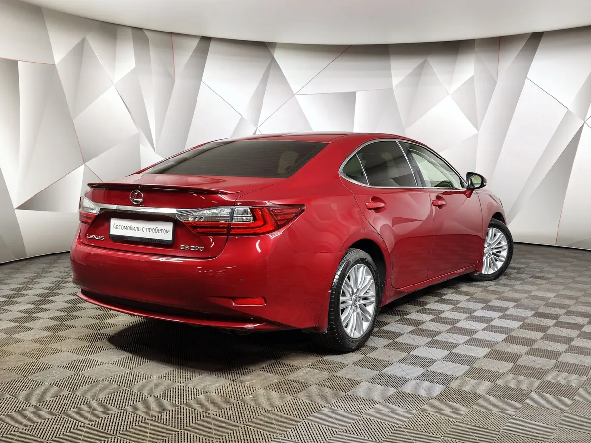 Lexus ES 200 AT (150 л.с.) Красный в АВИЛОН. Слайд №2