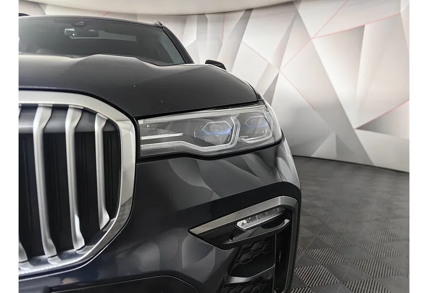 LIVE. Слайд №14