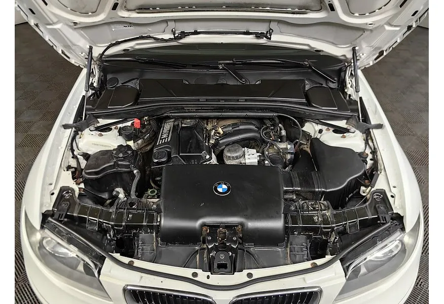 BMW 1 серия 118i AT (136 л.с.) Белый в АВИЛОН. Слайд №10