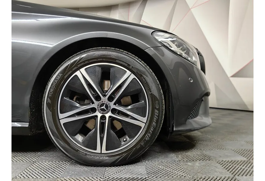 Mercedes-Benz C-Класс C 200 9G-TRONIC 4MATIC (190 л.с.) Premium Серый в АВИЛОН. Слайд №9