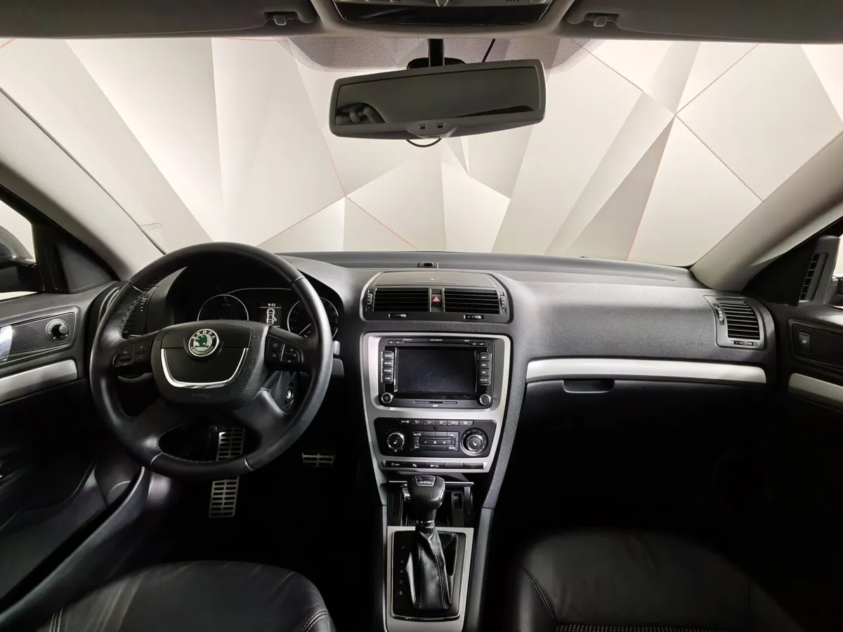 Skoda Octavia 1.8 TSI DSG (152 л.с.) Черный в АВИЛОН. Слайд №13