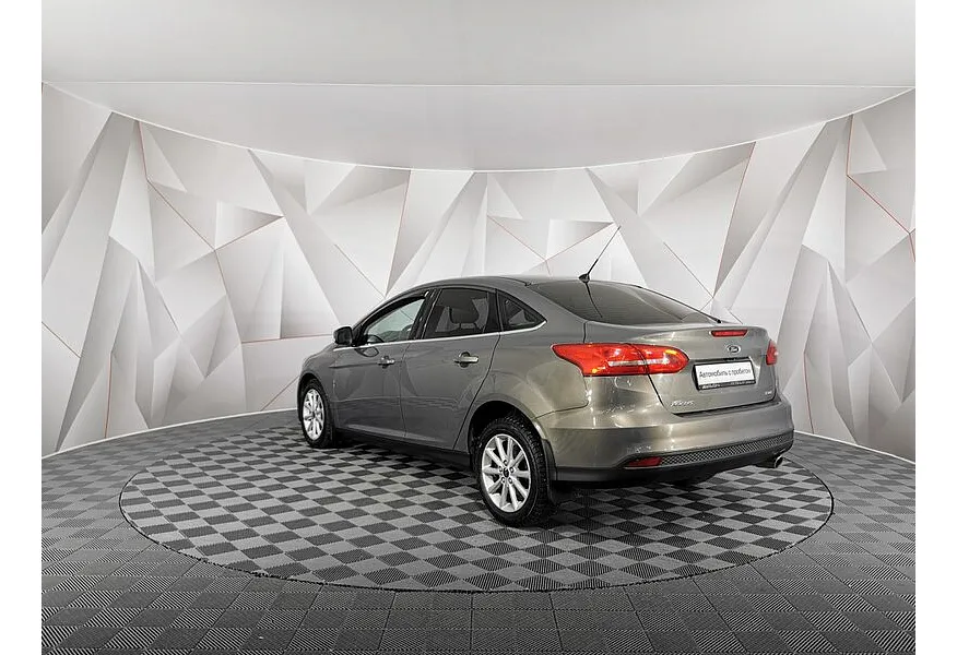 Ford Focus 1.5 EcoBoost AT (150 л.с.) Titanium Коричневый в АВИЛОН. Слайд №4