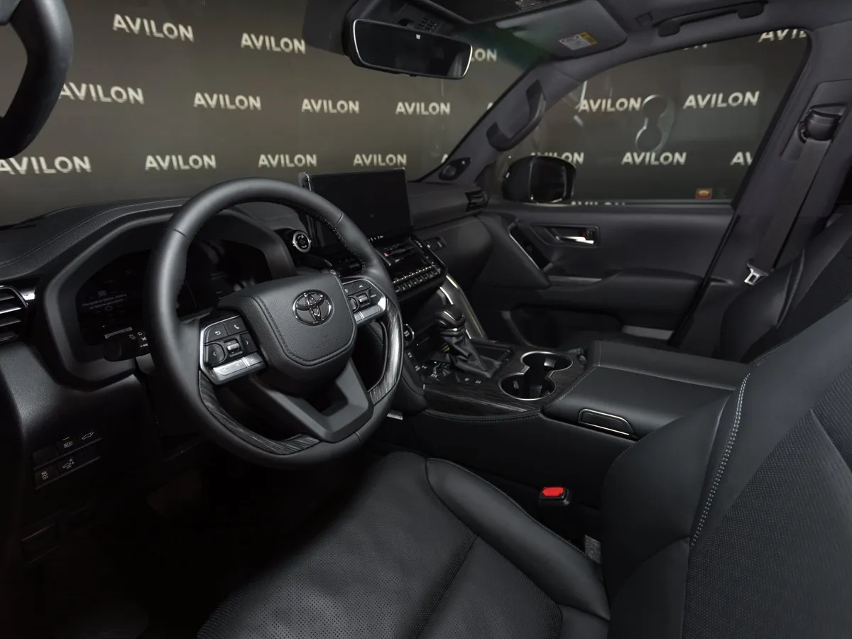 Toyota Land Cruiser 3.5 V6 AT 4WD (415 л.с.) Премиум Черный в АВИЛОН. Слайд №6