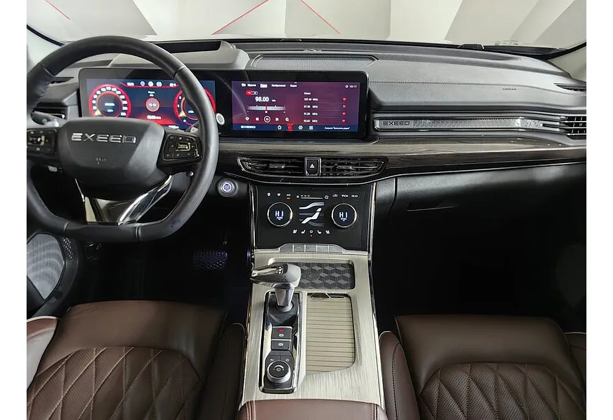 EXEED VX 2.0 AMT AWD (249 л.с.) President Limited Edition Серый в АВИЛОН. Слайд №14