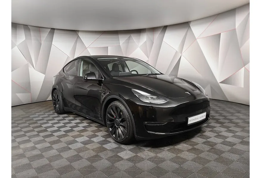 Tesla Model Y Long Range AWD AT (346 л.с.)  Черный в АВИЛОН. Слайд №2