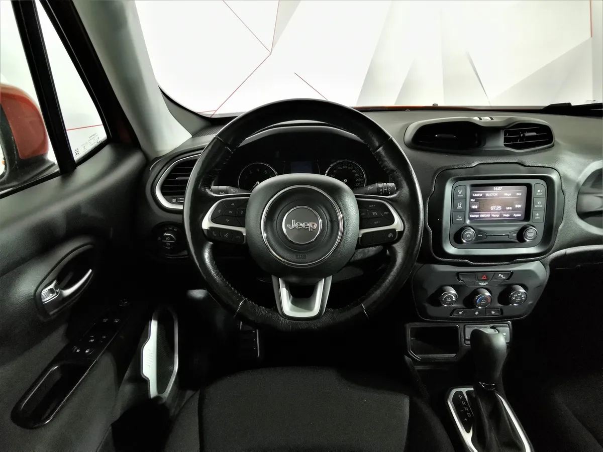 Jeep Renegade 1.4 AMT (140 л.с.) Limited Оранжевый в АВИЛОН. Слайд №19