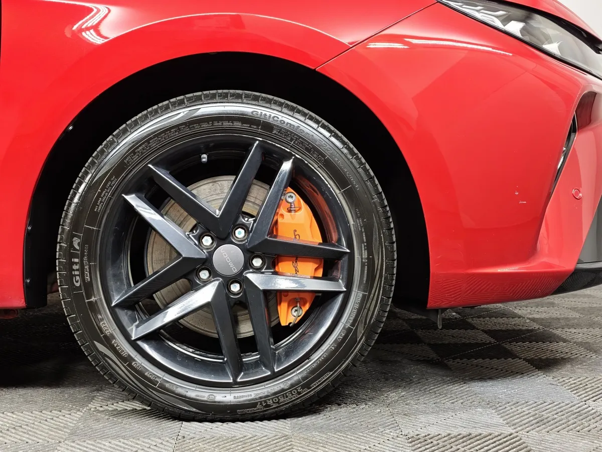 Omoda S5 GT 1.6T DCT (197 л.с.) Ultra Красный в АВИЛОН. Слайд №9