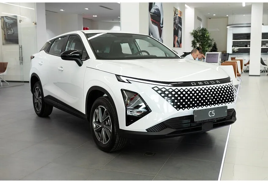 Omoda C5 1.5T CVT (147 л.с.) Ultimate Белый в АВИЛОН. Слайд №2