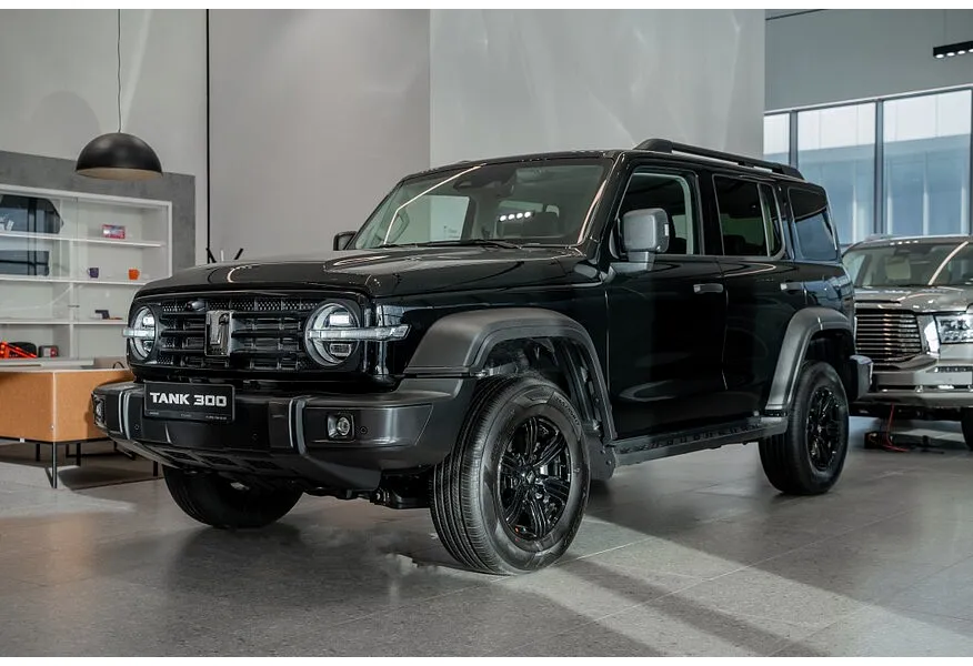 АВИЛОН - TANK 300 2.0T AT 4WD (220 л.с.) Premium Черный - slide 8210076