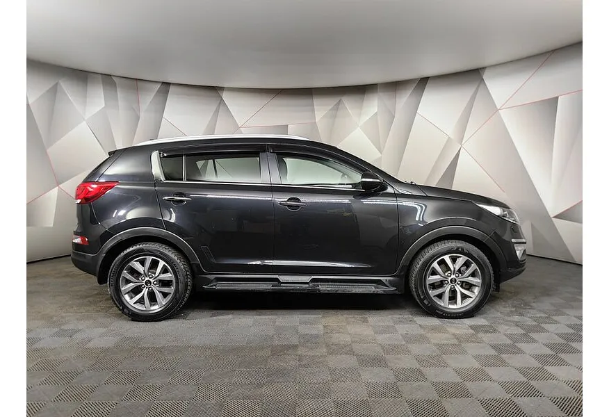 Kia Sportage 2.0 AT AWD (150 л.с.) Черный в АВИЛОН. Слайд №6