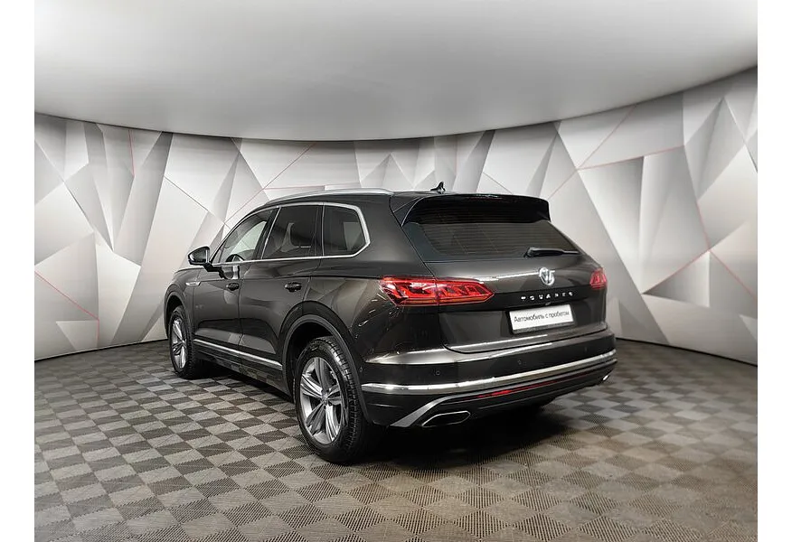 LIVE. Слайд №7