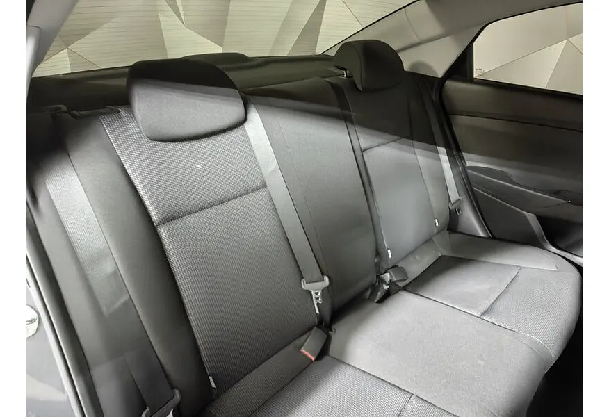 Hyundai Solaris 1.6 AT (123 л.с.) Elegance + Safety Серый в АВИЛОН. Слайд №17