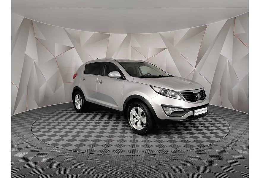 АВИЛОН - Kia Sportage 2.0 AT (150 л.с.) Серебристый - slide 1