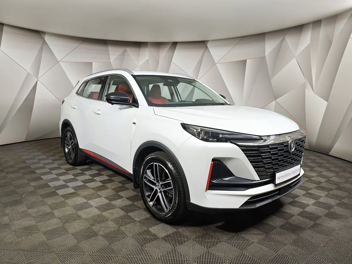 Changan CS55PLUS 1.5T 7DCT (180 л.с.) Tech Белый в АВИЛОН. Слайд №3
