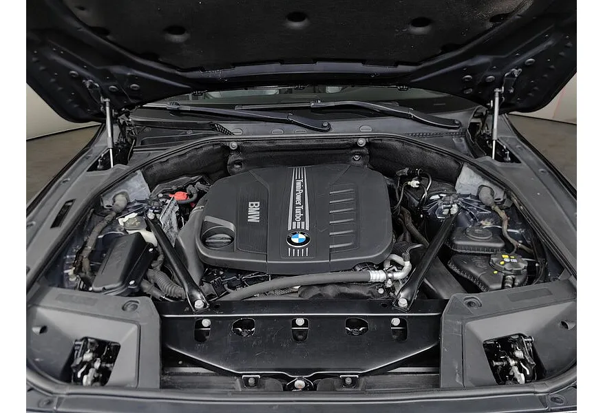 LIVE. Слайд №15