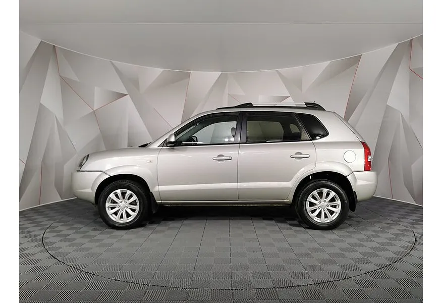 LIVE. Слайд №3