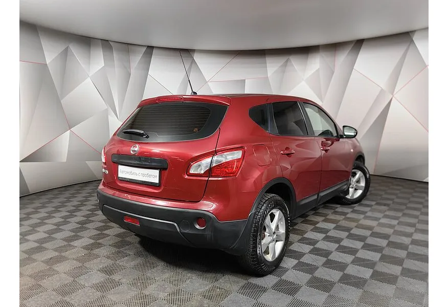 Nissan Qashqai 1.6 MT FWD (115 л.с.) Красный в АВИЛОН. Слайд №2