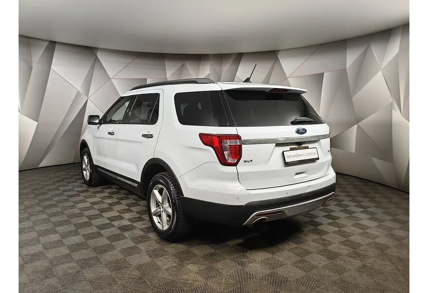 Ford Explorer 3.5 SelectShift 4WD (249 л.с.) Limited Plus Белый в АВИЛОН. Слайд №4 Ford Explorer 3.5 SelectShift 4WD (249 л.с.) Limited Plus Белый в АВИЛОН. Слайд №4