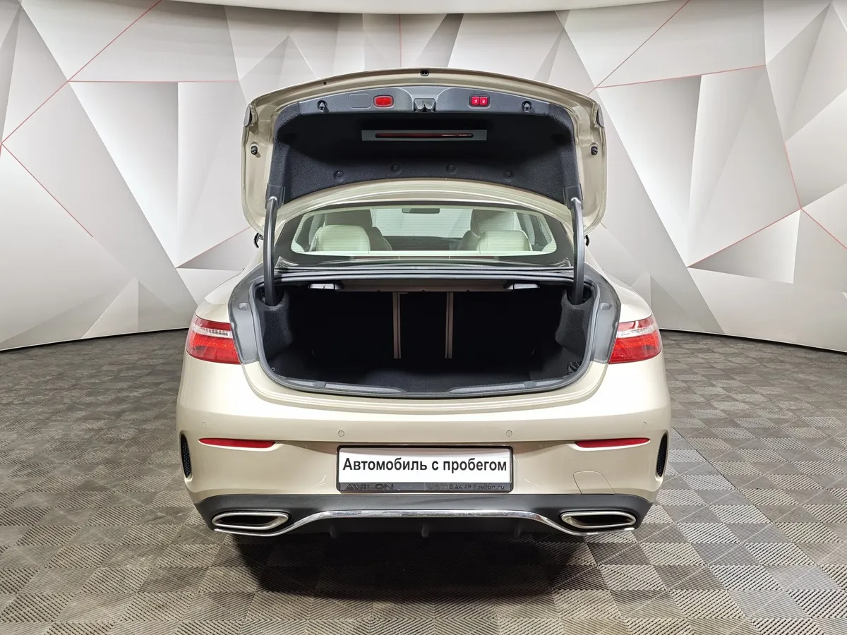 Mercedes-Benz E-Класс E 200 4MATIC G-TRONIC (184 л.с.) Sport Серый в АВИЛОН. Слайд №12