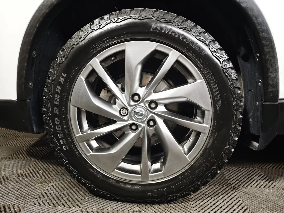 Nissan X-Trail 2.0 CVT AWD (144 л.с.) Белый в АВИЛОН. Слайд №9