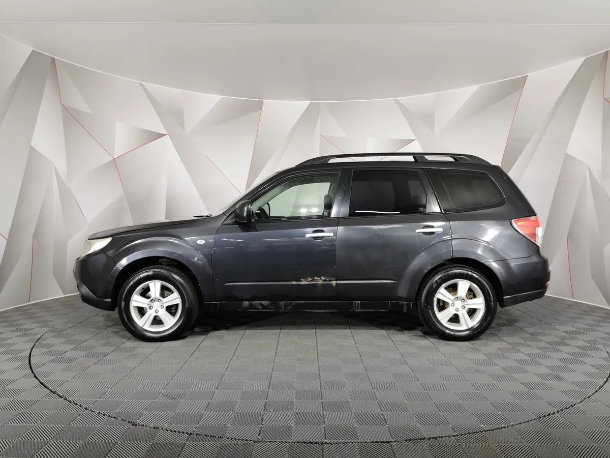 Subaru Forester 2.0X E-AT (150 л.с.) Серый в АВИЛОН. Слайд №5