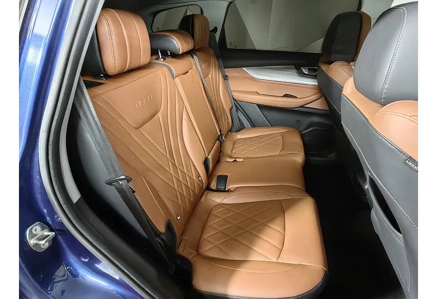 Chery Tiggo 8 Pro Max 2.0 AMT AWD (197 л.с.) Ultimate Синий в АВИЛОН. Слайд №16