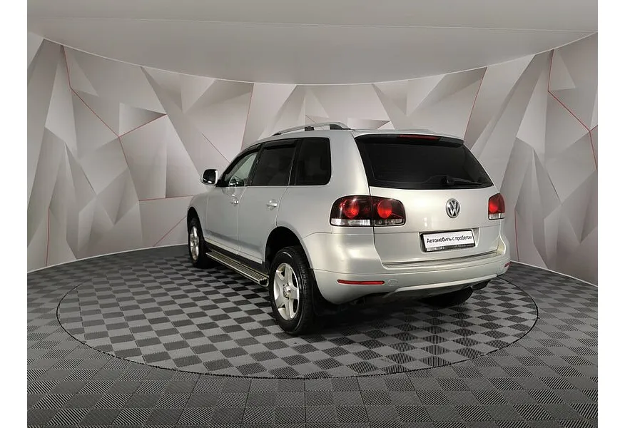 АВИЛОН - Volkswagen Touareg 2.5 TDI Tiptronic (174 л.с.) R Line Серебристый - slide 6