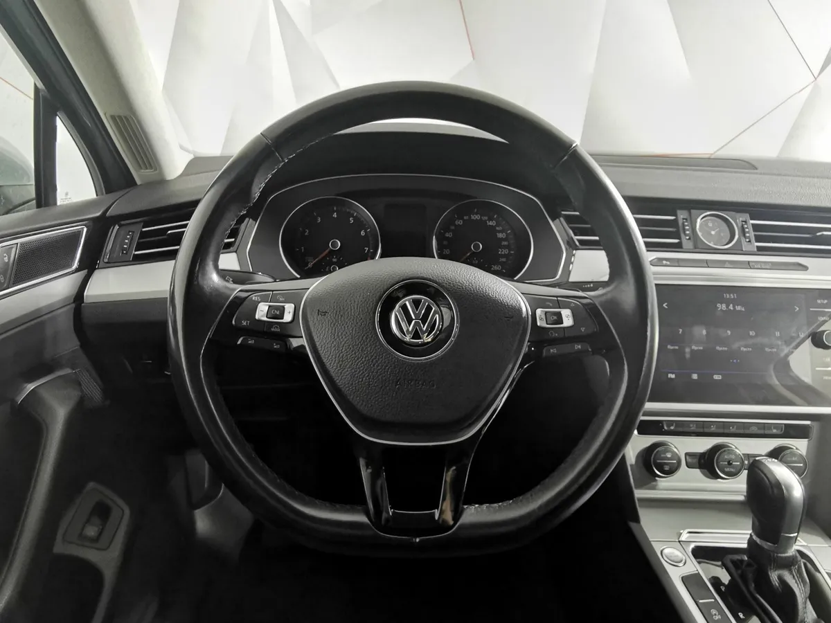 Volkswagen Passat 1.8 TSI BlueMotion DSG (180 л.с.) Comfortline Серебристый в АВИЛОН. Слайд №20