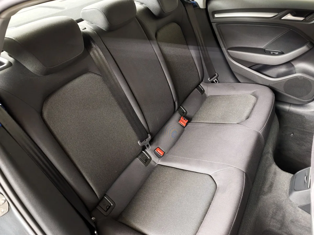 Audi A3 1.4 TFSI S-tronic (150 л.с.) Серый в АВИЛОН. Слайд №17