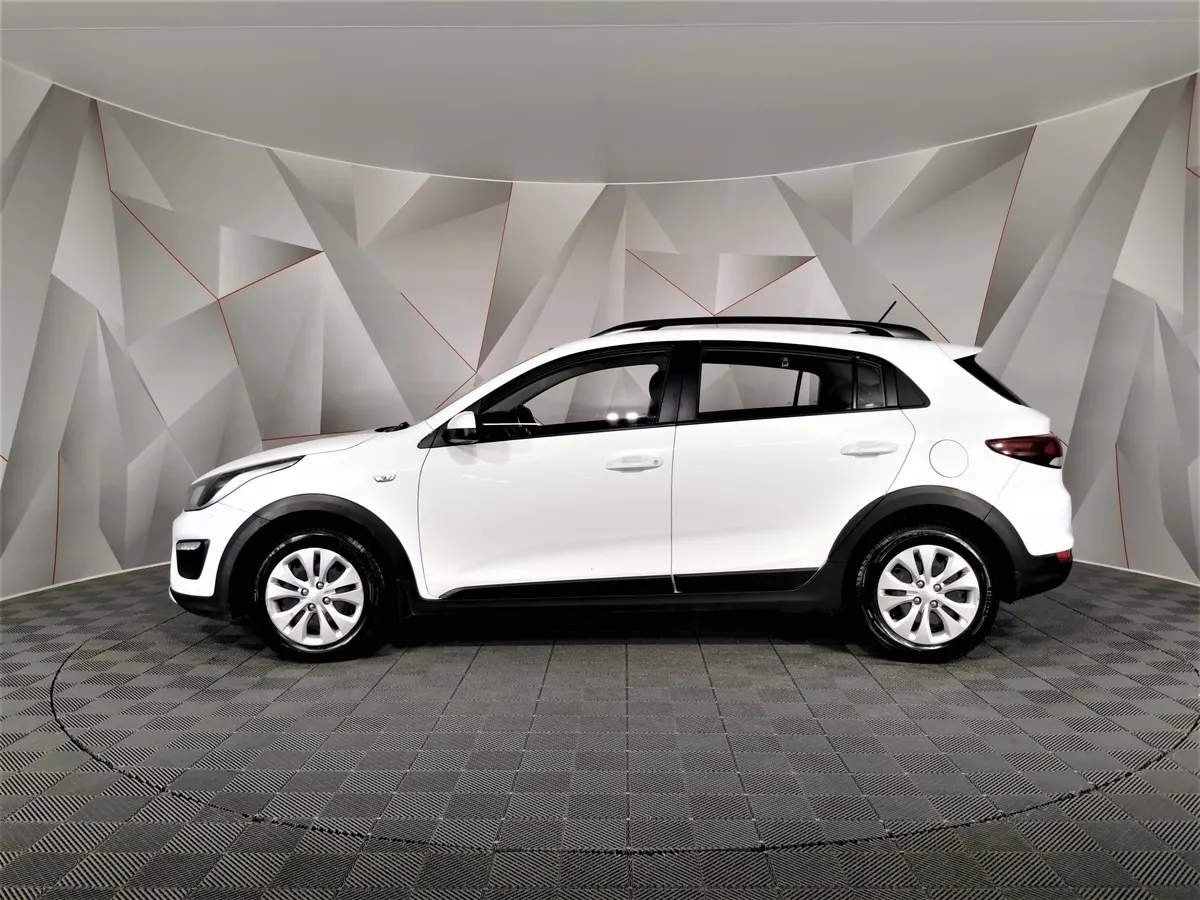 Kia Rio X-Line 1.6 AT (123 л.с.) Luxe Белый в АВИЛОН. Слайд №5