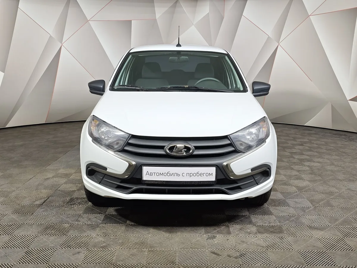 ВАЗ (Lada) Granta 1.6 MT 16 кл (106 л.с.) Белый в АВИЛОН. Слайд №7
