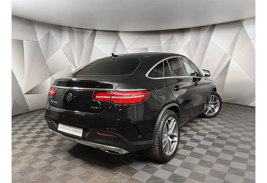 Mercedes-Benz GLE Купе 400 4MATIC 9G-TRONIC (333 л.с.) Особая серия Черный в АВИЛОН. Слайд №2