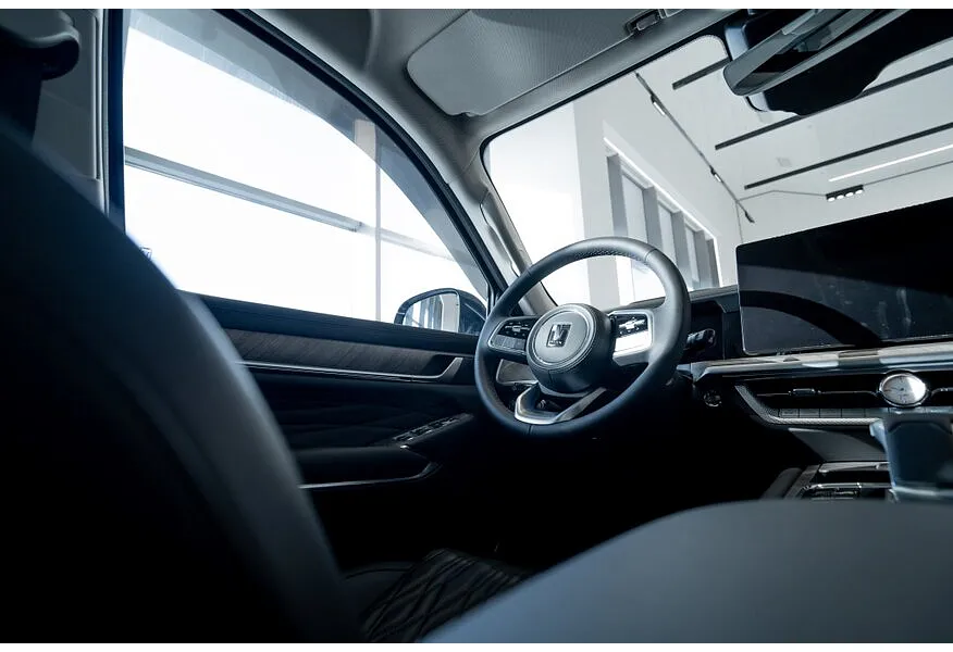 TANK 500 3.0 Turbo V6 AT 4WD (299 л.с.) Премиум Черный в АВИЛОН. Слайд №6